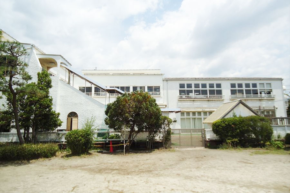 認定こども園 アイリス幼稚園 認定こども園 アイリス幼稚園