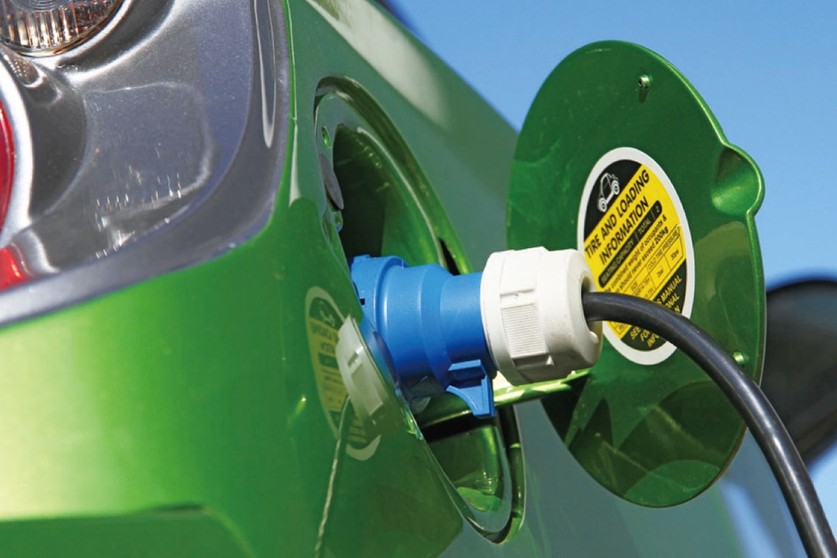 【EV・PHEV充電用屋外コンセント】