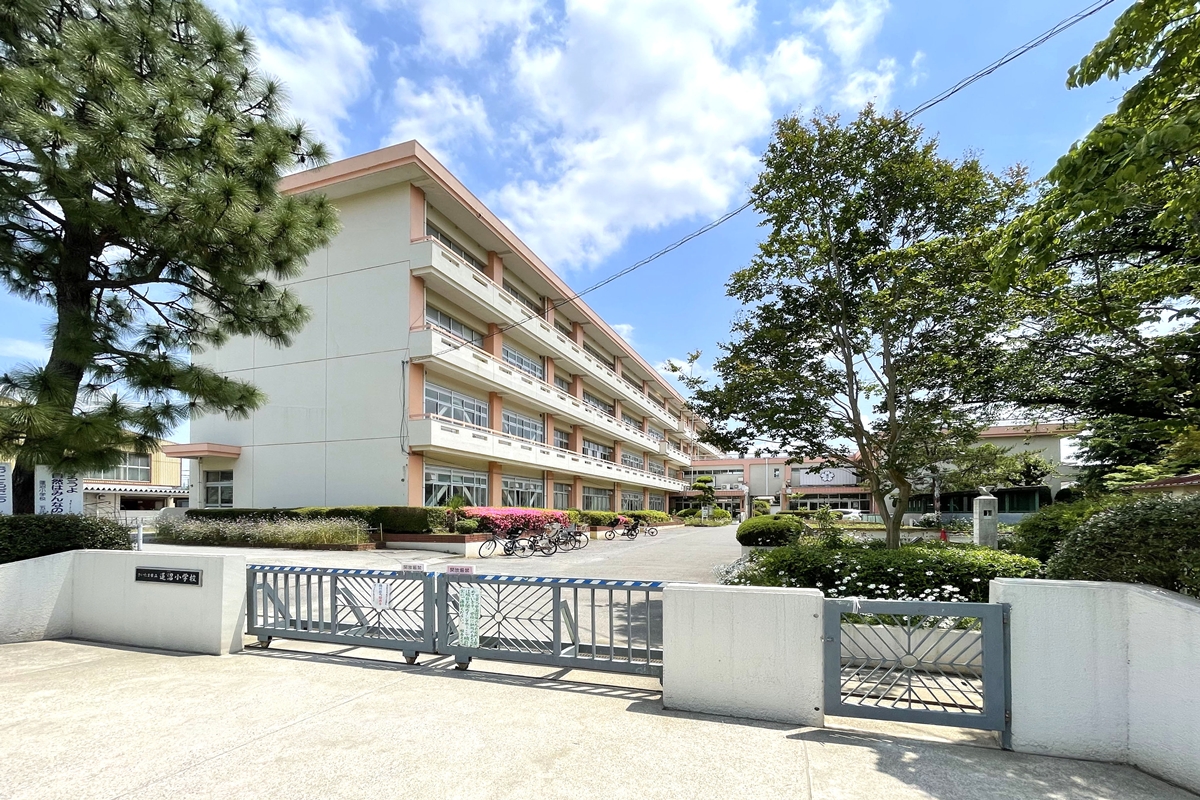 蓮沼小学校/徒歩11分