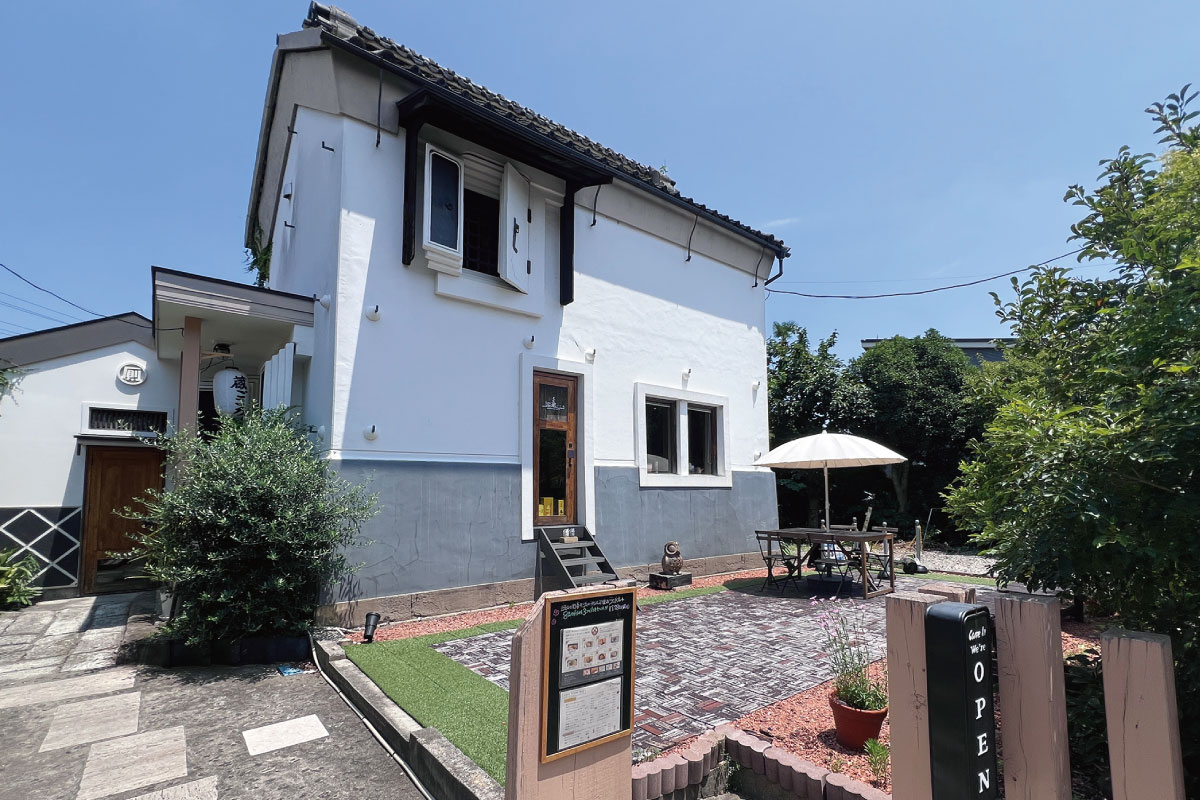Cafe and Bal 蔵ごころ